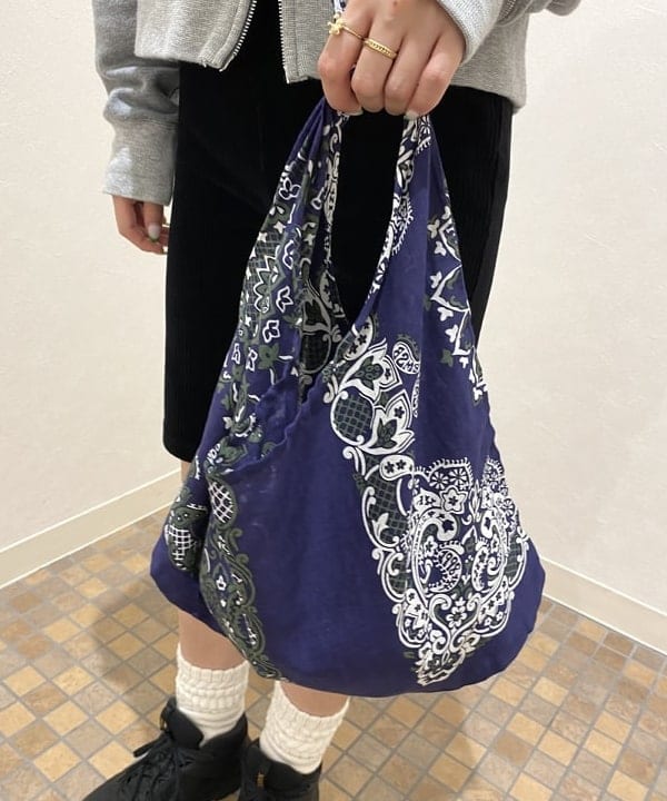 吉田 花さんの「BEAMS WOMEN｜カット コーデュロイ バイカー ショーツ」を使ったコーディネート