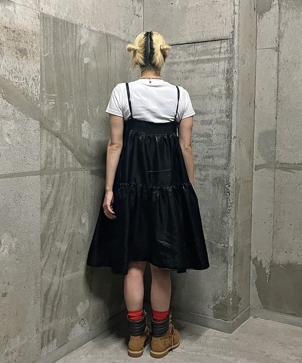 シマダリツコさんの「BEAMS WOMEN｜ガラス ハート パール ネックレス」を使ったコーディネート