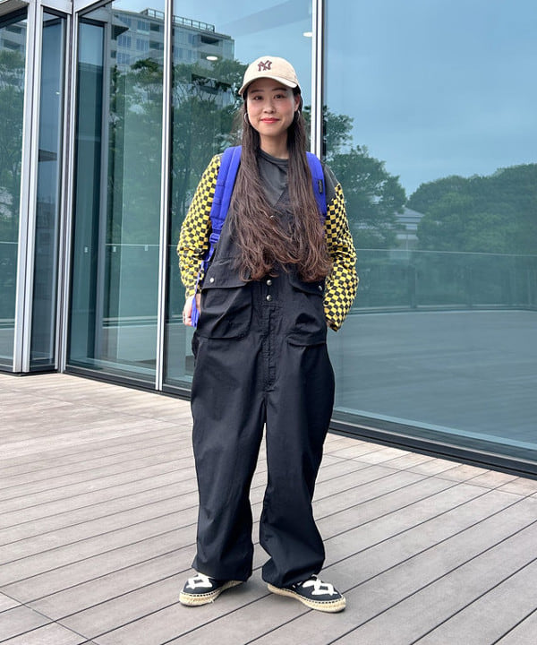 清水 彩乃さんの「BEAMS WOMEN｜JANSPORT / 別注 Bags Pack」を使ったコーディネート