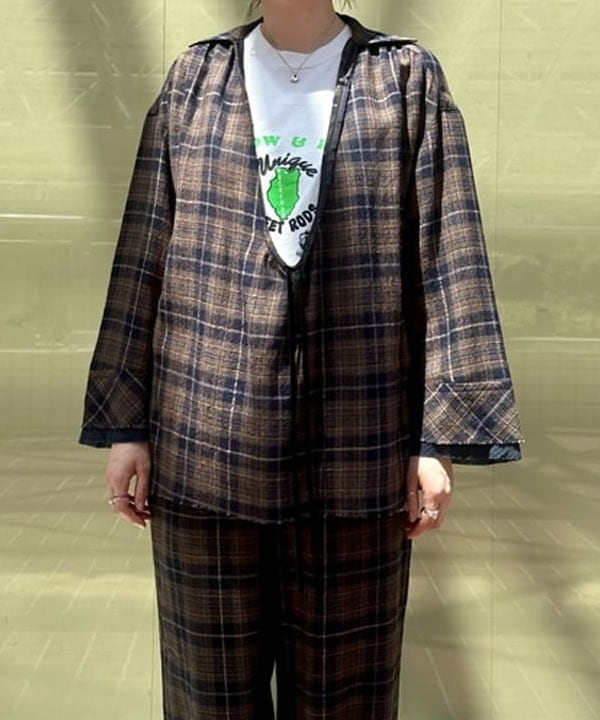 なるみさんの「maturely / チェック アンド ベルベット リボン プルオーバー」を使ったコーディネート