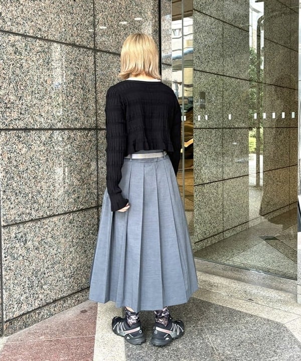 あすかさんの「BEAMS WOMEN｜ダブル ベルト プリーツ スカート」を使ったコーディネート