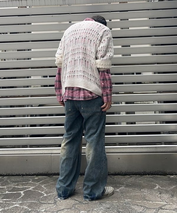 タマイユウトさんの「BEAMS WOMEN｜3ゲージ クロシェ クルーネック ニット」を使ったコーディネート