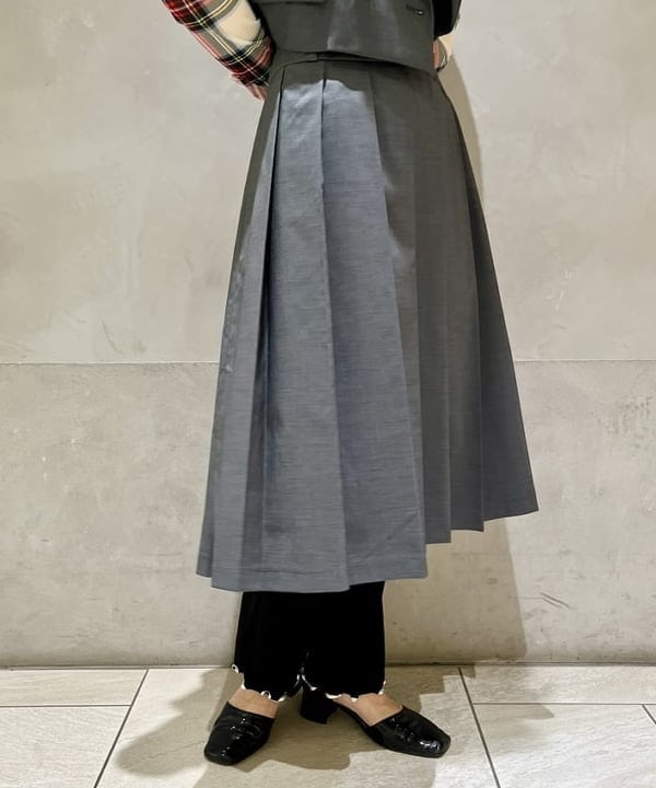 kigoさんの「BEAMS WOMEN｜ダブル ベルト プリーツ スカート」を使ったコーディネート