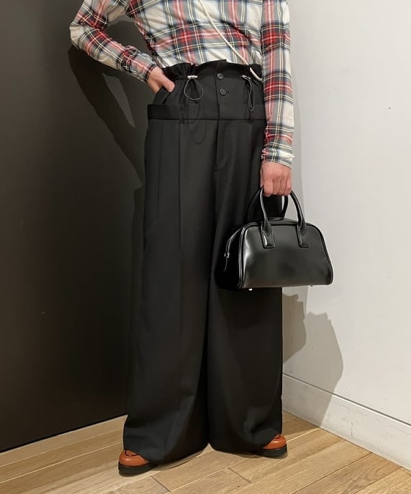 土田 達也さんの「BEAMS WOMEN｜バスク ベレー帽」を使ったコーディネート