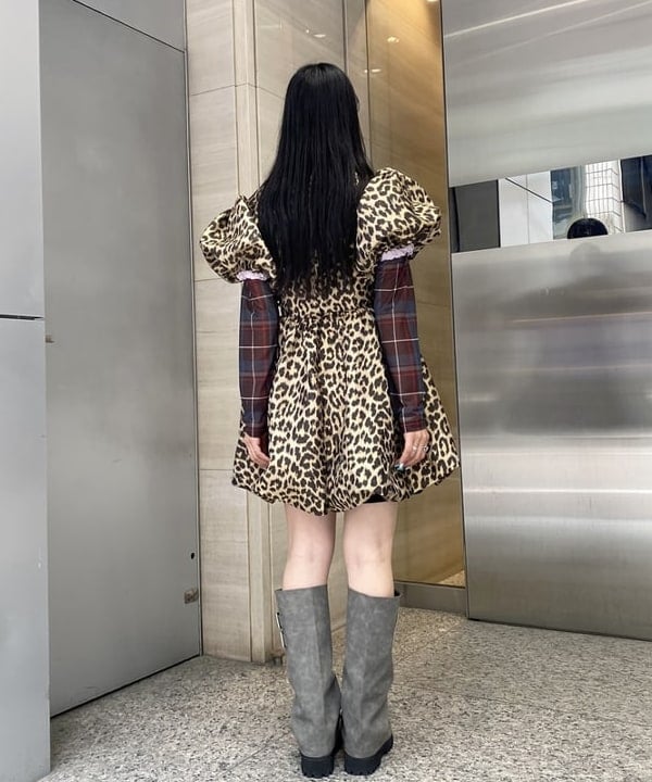マツド ユメカさんの「BEAMS WOMEN｜Ray BEAMS / シアー チェック クルーネック トップス」を使ったコーディネート
