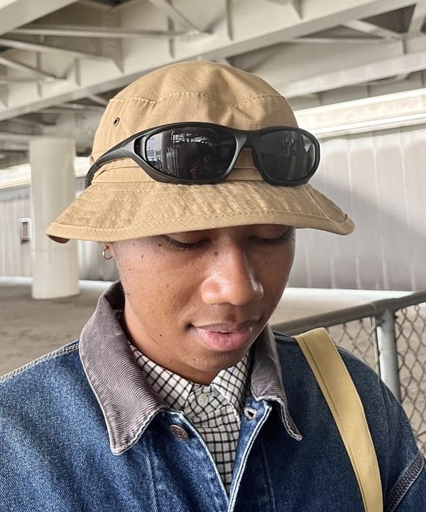 NADEL ナデールさんの「BEAMS WOMEN｜BEAMS PLUS / Jungle Hat CORDURA(R) NYLON」を使ったコーディネート