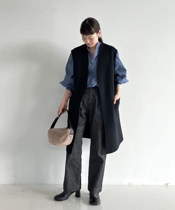 Ichika Hondaさんの「BEAMS WOMEN｜エディター坪田あさみ &times; woadblue &times; Demi-Luxe BEAMS / 別注 2タック デニムパンツ」を使ったコーディネート