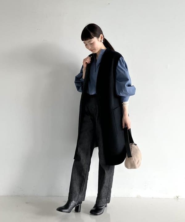 Ichika Hondaさんの「BEAMS WOMEN｜エディター坪田あさみ &times; woadblue &times; Demi-Luxe BEAMS / 別注 2タック デニムパンツ」を使ったコーディネート