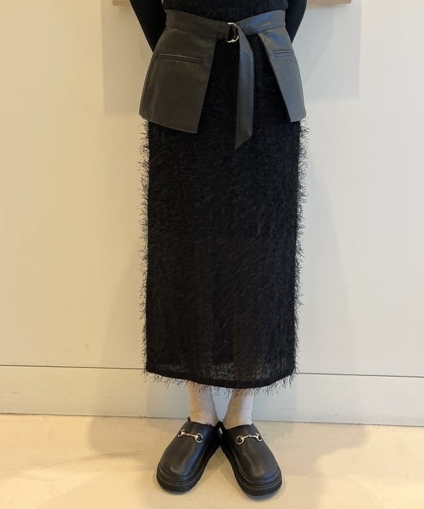 神坂 莉子さんの「BEAMS WOMEN｜【別注】MOHI / Bit サボ」を使ったコーディネート