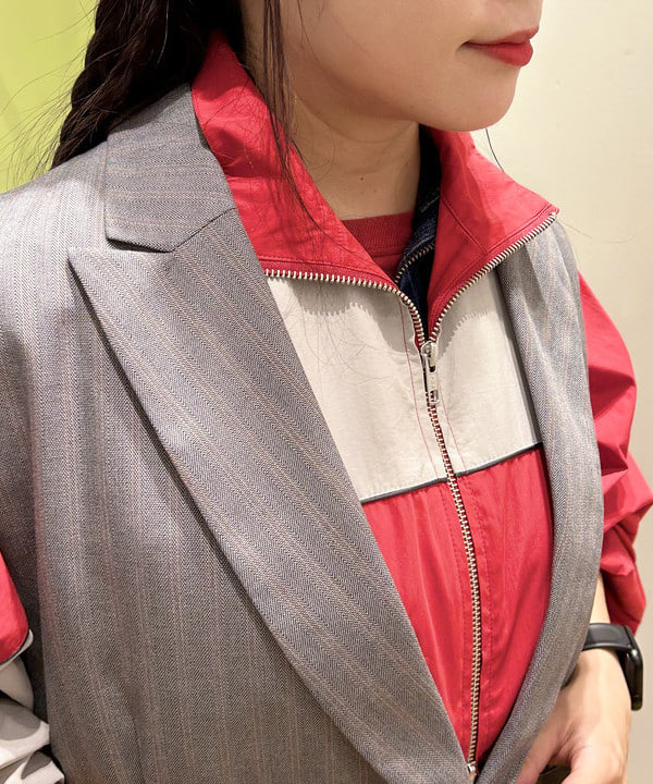 オカベ　アヤカさんの「BEAMS WOMEN｜カラーブロック トラックジャケット」を使ったコーディネート