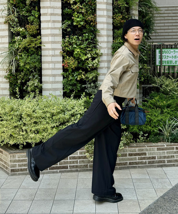 配島 孝明さんの「BEAMS WOMEN｜BEAMS / リネン ベレー▲」を使ったコーディネート