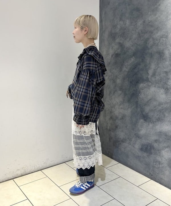 yokoyama shionさんの「BEAMS WOMEN｜GREGORY / 別注 VINTAGE HIP MATE NAVY」を使ったコーディネート