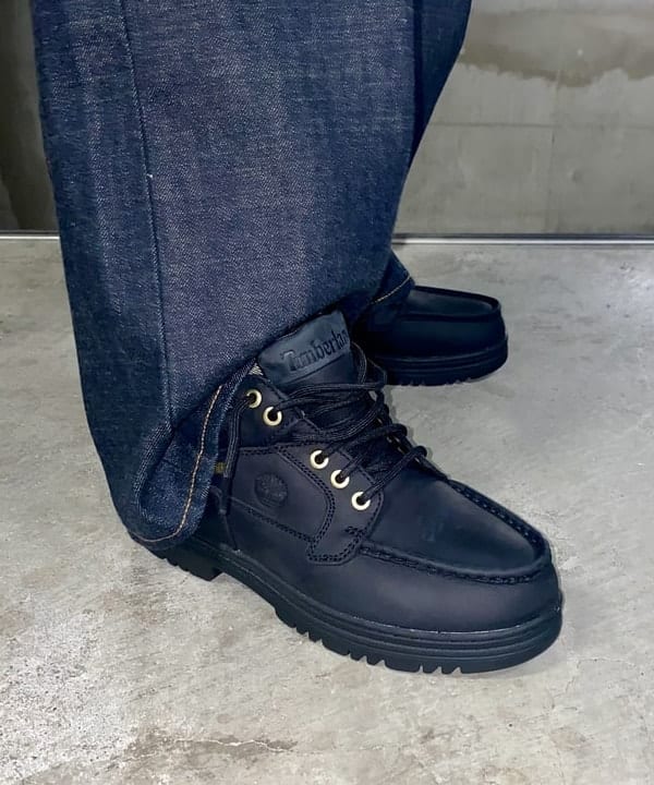 りゅうりゅうさんの「BEAMS WOMEN｜Timberland / HERITAGE GORE-TEX（R） MOC TOE MIDDLE BLACK」を使ったコーディネート