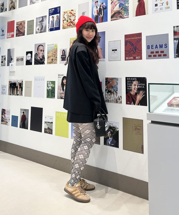 渡邊 舞さんの「BEAMS WOMEN｜アンゴラ混 ビーニー」を使ったコーディネート