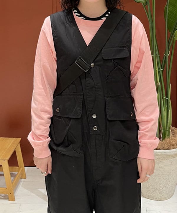 クロサワさんの「BEAMS WOMEN｜【別注】Manhattan Portage / MP1607-PL-S-3EMB-BMB」を使ったコーディネート