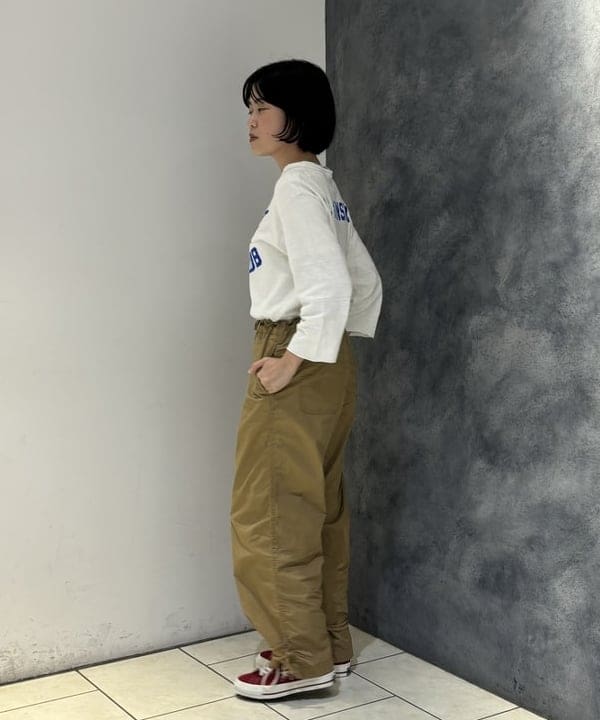 葵さんの「BEAMS WOMEN｜FRUIT OF THE LOOM × BEAMS BOY / 2PACK TEE」を使ったコーディネート