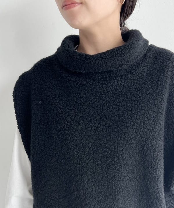 中丸　栞さんの「BEAMS WOMEN｜NOMADIS / SAC2 PADDED トートバッグ」を使ったコーディネート