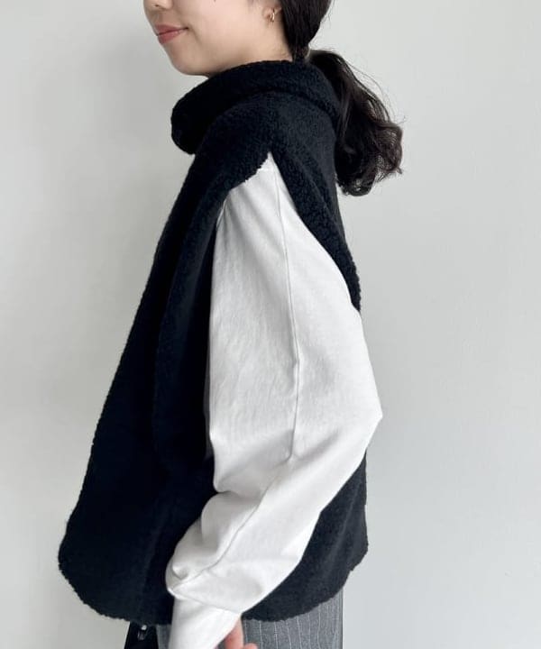 中丸　栞さんの「BEAMS WOMEN｜NOMADIS / SAC2 PADDED トートバッグ」を使ったコーディネート
