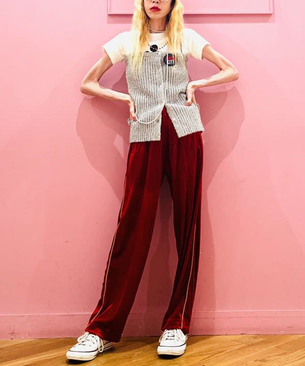 ひるてぃさんの「BEAMS WOMEN｜SOFT CREAM / PATCH BADGE」を使ったコーディネート