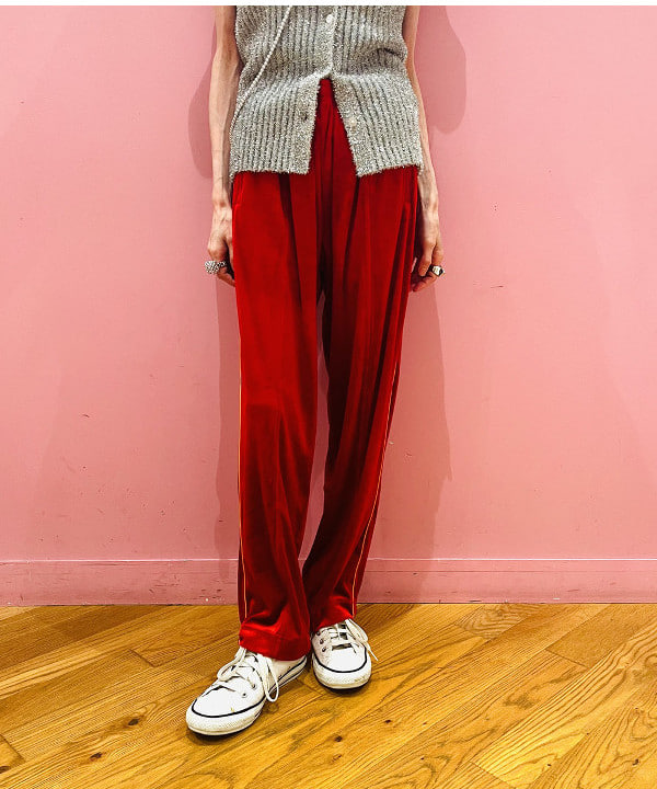 ひるてぃさんの「BEAMS WOMEN｜SOFT CREAM / PATCH BADGE」を使ったコーディネート