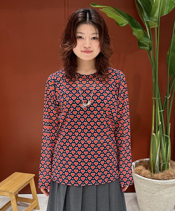 竹村 澄玲さんの「BEAMS WOMEN｜ダブル ベルト プリーツ スカート」を使ったコーディネート