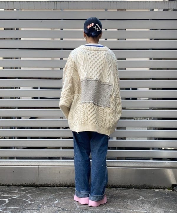 オカモト ミサキさんの「BEAMS WOMEN｜チェッカー ヘアクリップ」を使ったコーディネート
