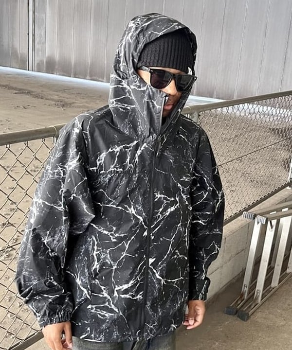 NADEL ナデールさんの「BEAMS WOMEN｜BEAMS / ワイドフィット デニムパンツ」を使ったコーディネート