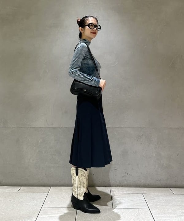 ササキさんの「BEAMS WOMEN｜【別注】FRED PERRY / Pleated Skirt」を使ったコーディネート