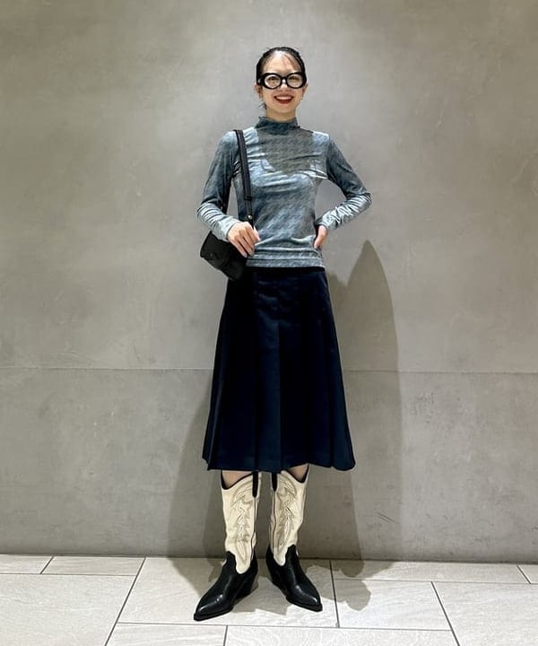 ササキさんの「BEAMS WOMEN｜【別注】FRED PERRY / Pleated Skirt」を使ったコーディネート