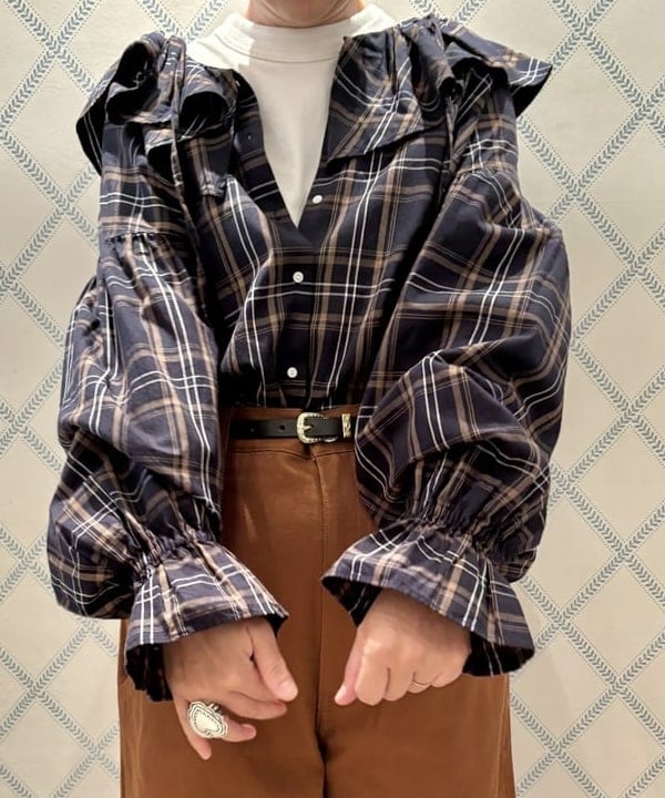 つぼさんの「BEAMS WOMEN｜Dickies / 別注 ダック ワイド パンツ」を使ったコーディネート