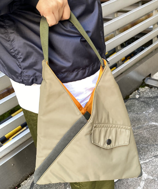 オカモト ミサキさんの「BEAMS WOMEN｜」を使ったコーディネート