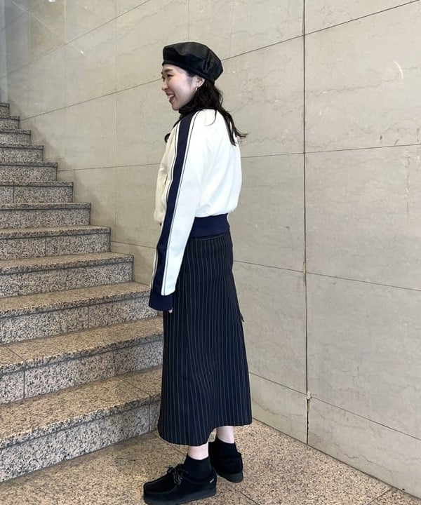 Sakiさんの「BEAMS WOMEN｜【別注】FARAH / SKIRT」を使ったコーディネート