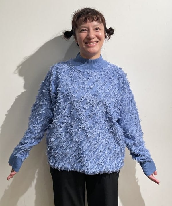 IZUMI MAYUMIさんの「BEAMS WOMEN｜【別注】sita parantica / ヘルメットバッグ」を使ったコーディネート