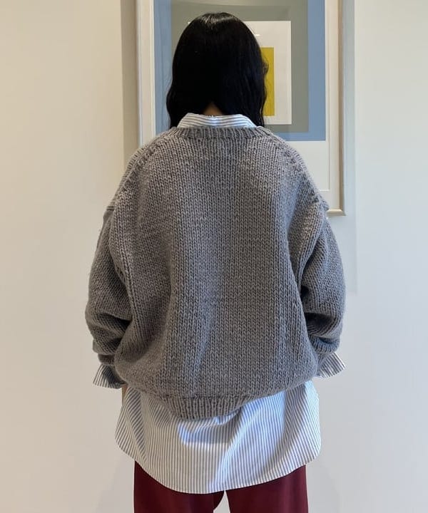 ミナミマリコさんの「BEAMS WOMEN｜ヘム アレンジ スウェット パンツ」を使ったコーディネート