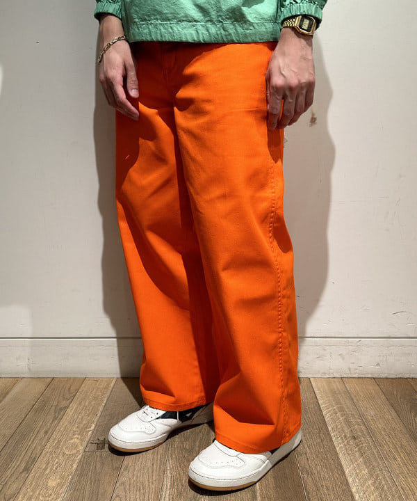 及川 晃さんの「BEAMS WOMEN｜ケン オーバル サングラス」を使ったコーディネート