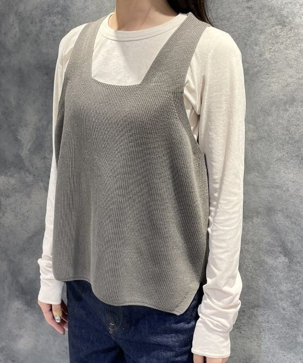 高木 菜央さんの「BEAMS WOMEN｜upper hights × Demi-Luxe BEAMS / 別注 THE NIECE デニムパンツ」を使ったコーディネート