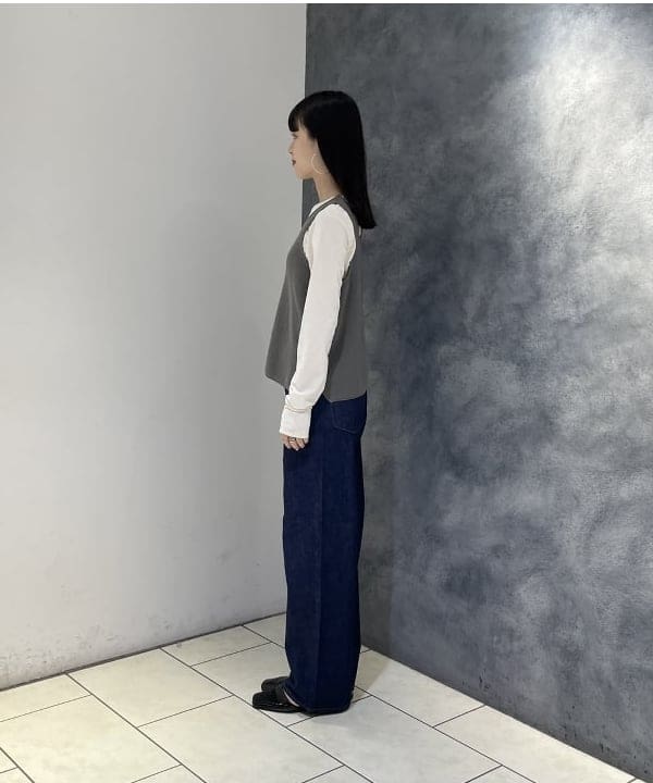 高木 菜央さんの「BEAMS WOMEN｜upper hights × Demi-Luxe BEAMS / 別注 THE NIECE デニムパンツ」を使ったコーディネート
