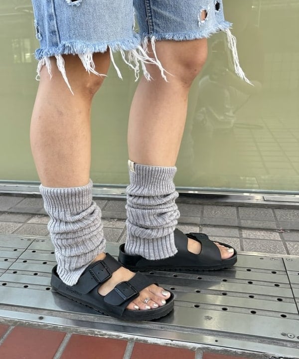 矢野(青木)優香さんの「BEAMS WOMEN｜GREGORY / 別注 VINTAGE HIP MATE NAVY」を使ったコーディネート