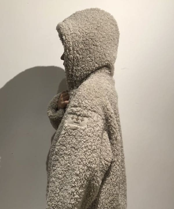 おはぎ(萩原)さんの「BEAMS WOMEN｜TATRAS / IPAMA ボア フードジャケット」を使ったコーディネート