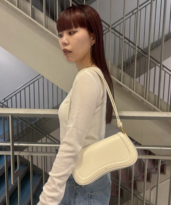 もえのさんの「BEAMS WOMEN｜テレコ リブ クルーネック トップス」を使ったコーディネート