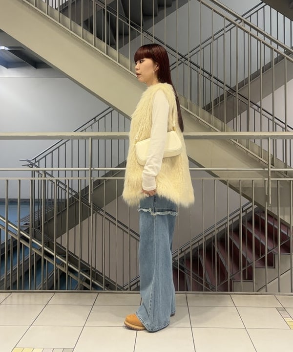 もえのさんの「BEAMS WOMEN｜テレコ リブ クルーネック トップス」を使ったコーディネート