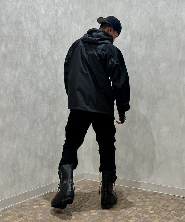 ムファサさんの「BEAMS WOMEN｜NEW ERA / 別注 Pre-Curved 59FIFTY Back Logo Cap 24AW」を使ったコーディネート