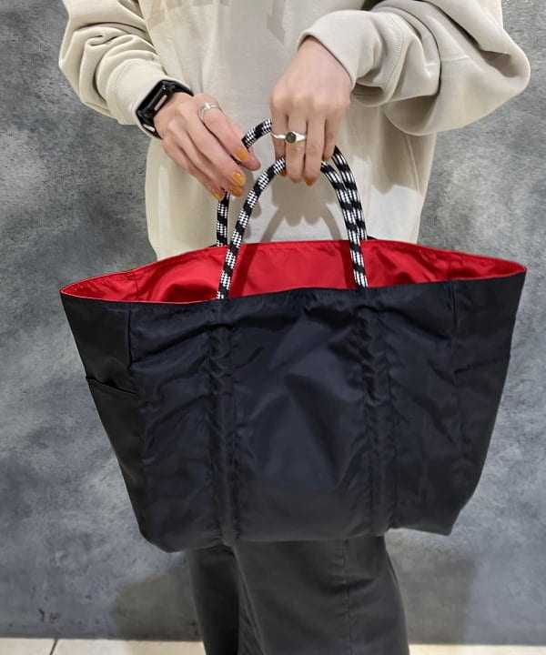 OSUMIさんの「BEAMS WOMEN｜upper hights × Demi-Luxe BEAMS / 別注THE HERENA スカート」を使ったコーディネート