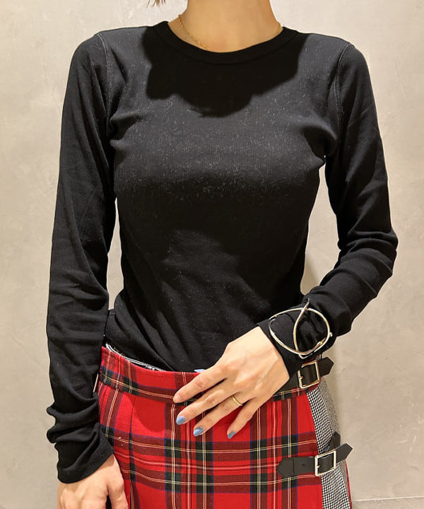 ササキさんの「BEAMS WOMEN｜テレコ リブ クルーネック トップス」を使ったコーディネート