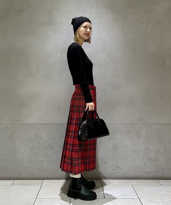 ササキさんの「BEAMS WOMEN｜テレコ リブ クルーネック トップス」を使ったコーディネート