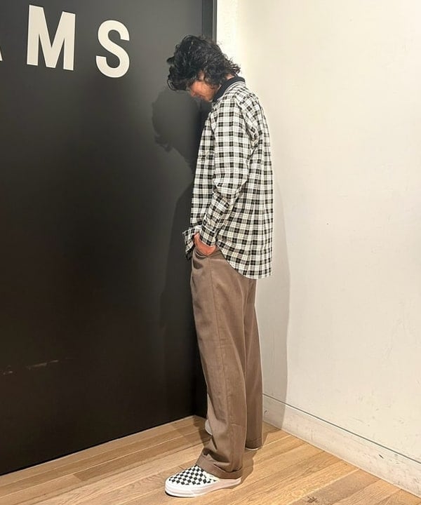 佐藤 大斗さんの「BEAMS WOMEN｜FRED PERRY / 別注 リブカラー シャツ」を使ったコーディネート