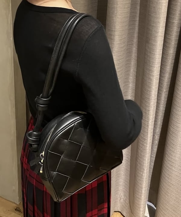 中川　ゆららさんの「BEAMS WOMEN｜【別注】O’NEIL OF DUBLIN / ウール イージー ロング チェック キルトスカート」を使ったコーディネート