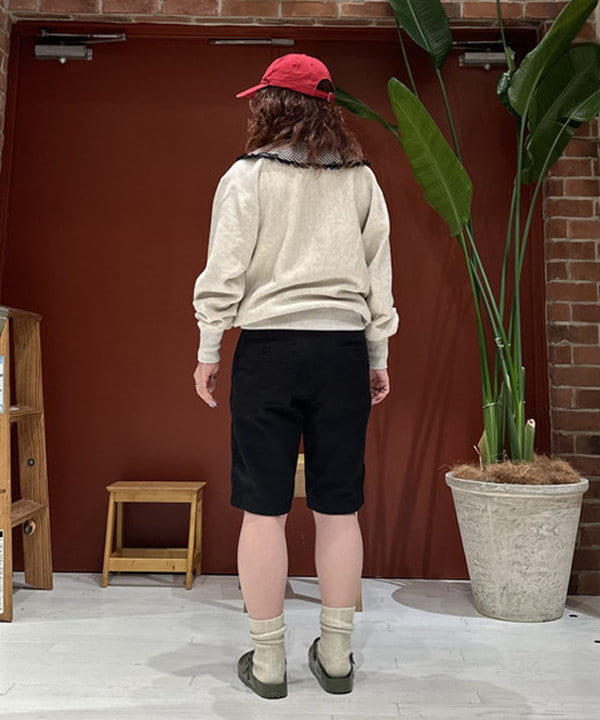 竹村 澄玲さんの「BEAMS WOMEN｜BIRKENSTOCK / 【EXCLUSIVE】 BOSTON EVA KHAKI（23～24.5cm）」を使ったコーディネート