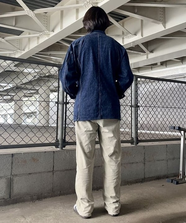 槙山 賢斗さんの「BEAMS WOMEN｜orSlow / 1950 カバーオール」を使ったコーディネート