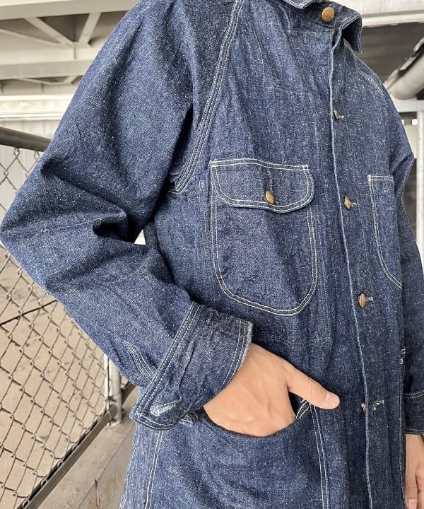 槙山 賢斗さんの「BEAMS WOMEN｜orSlow / 1950 カバーオール」を使ったコーディネート